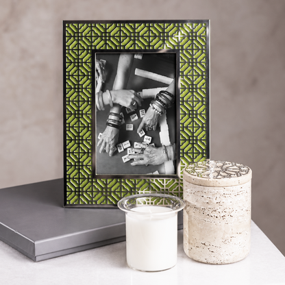 HONG KONG FRAME &amp; CANDLE SET