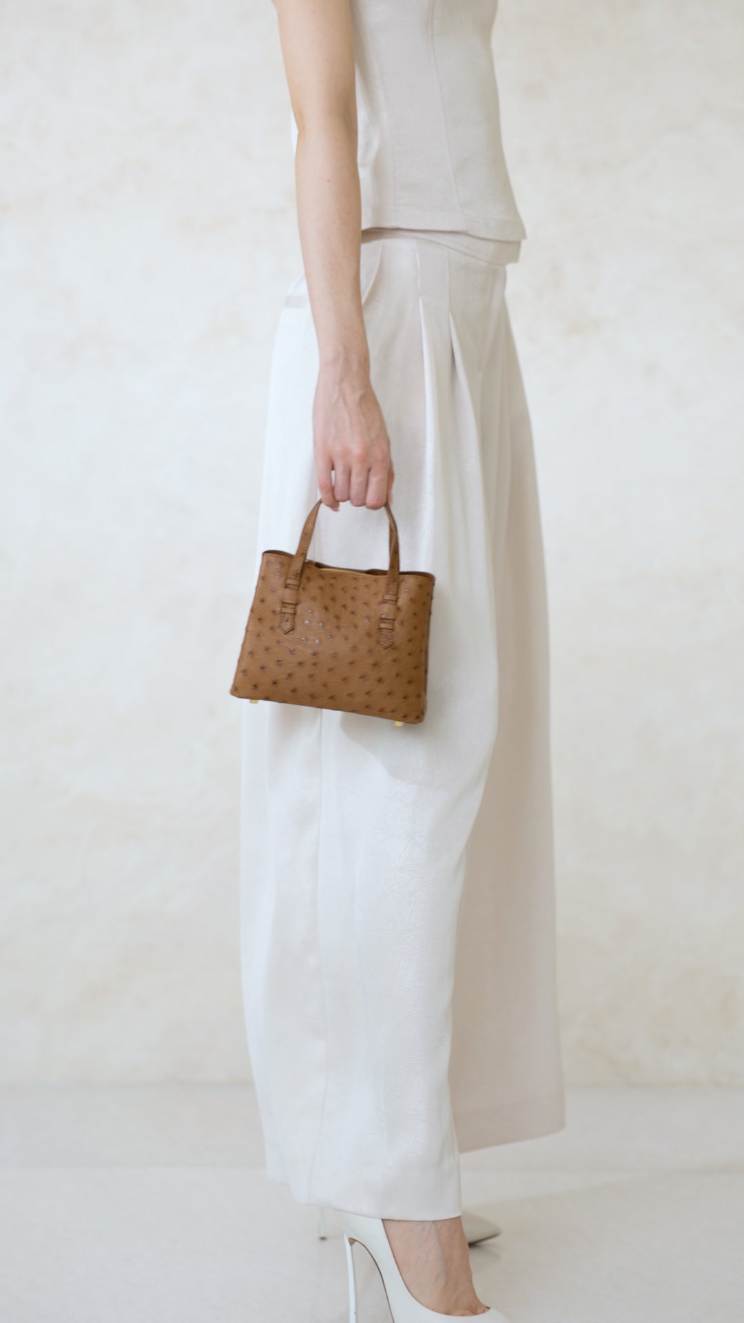 VEDA Cognac Brown Ostrich Leather Tote Crossbody Bag